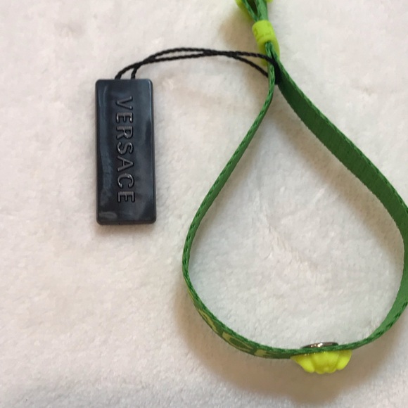 VERSACE BRACELET - Picture 5 of 6